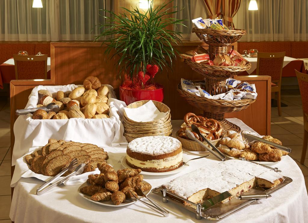 ברסאנונה Hotel Millanderhof מראה חיצוני תמונה