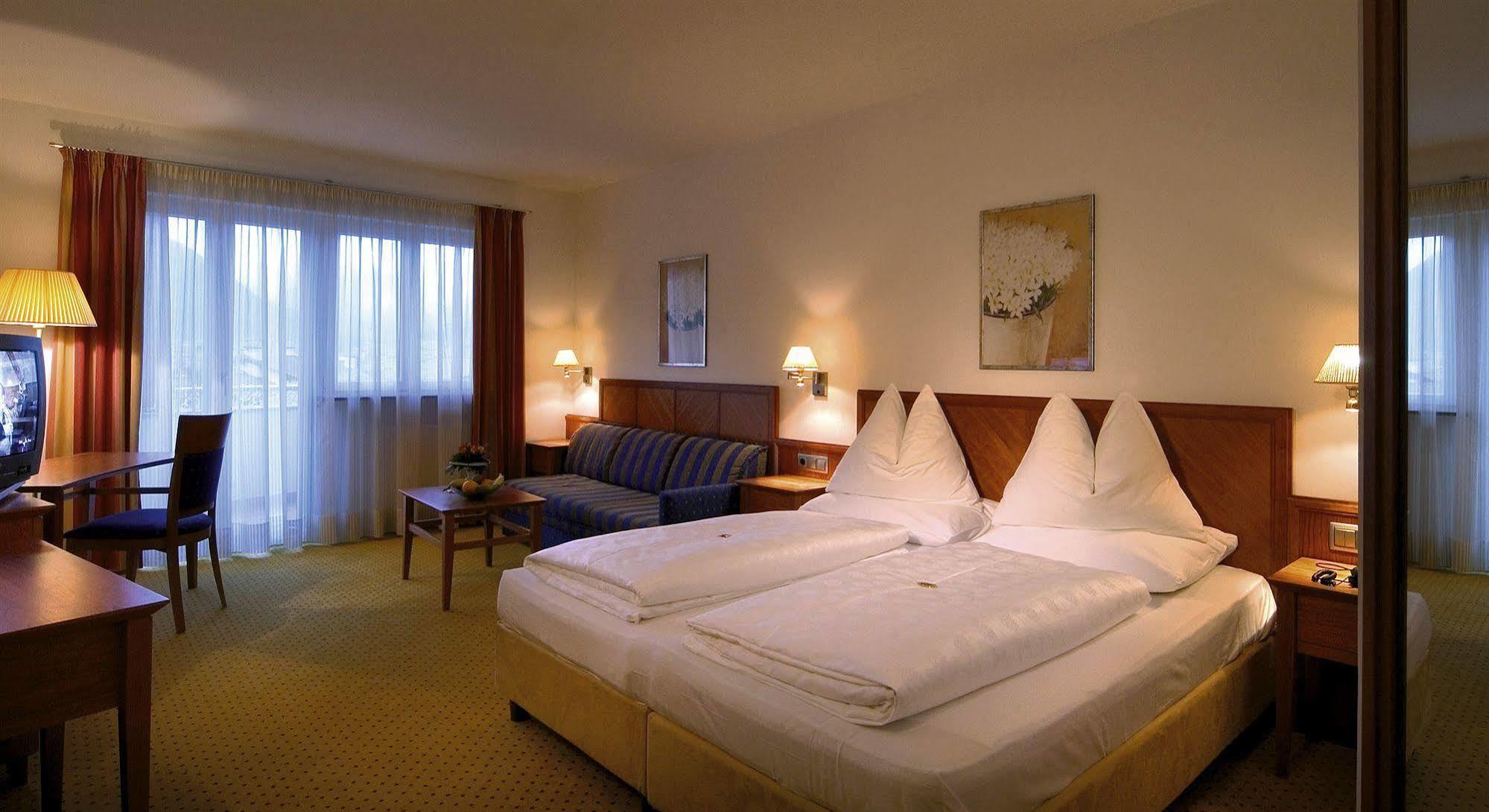 ברסאנונה Hotel Millanderhof מראה חיצוני תמונה
