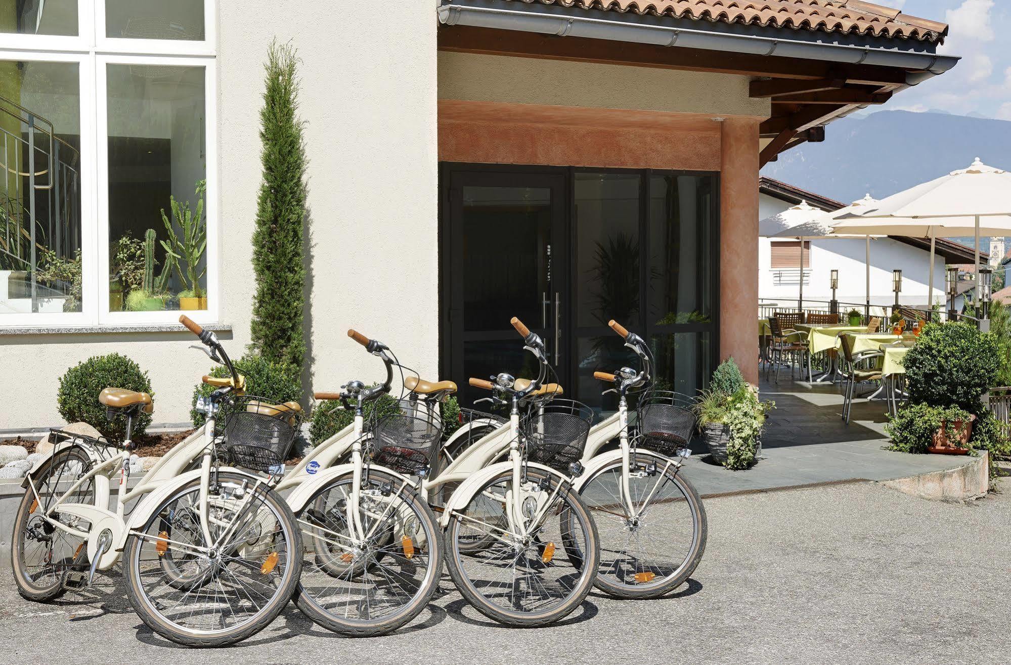 ברסאנונה Hotel Millanderhof מראה חיצוני תמונה